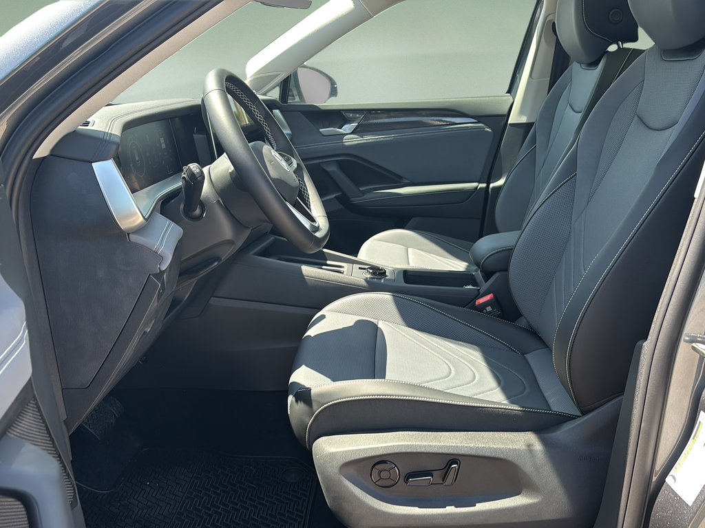 New 2026 Gray Volkswagen 2.0T SE image 21