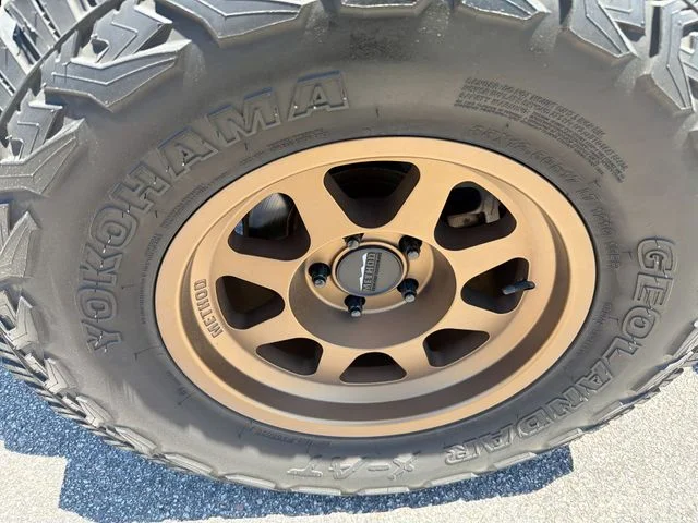 Used 2020 Gray Jeep Sport image 14