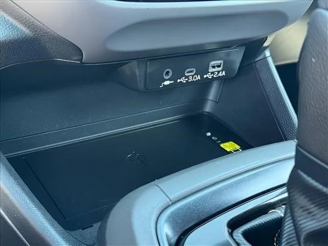 Used 2025 White Subaru Sport image 30