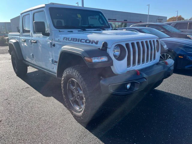 Used 2023 White Jeep Rubicon image 1