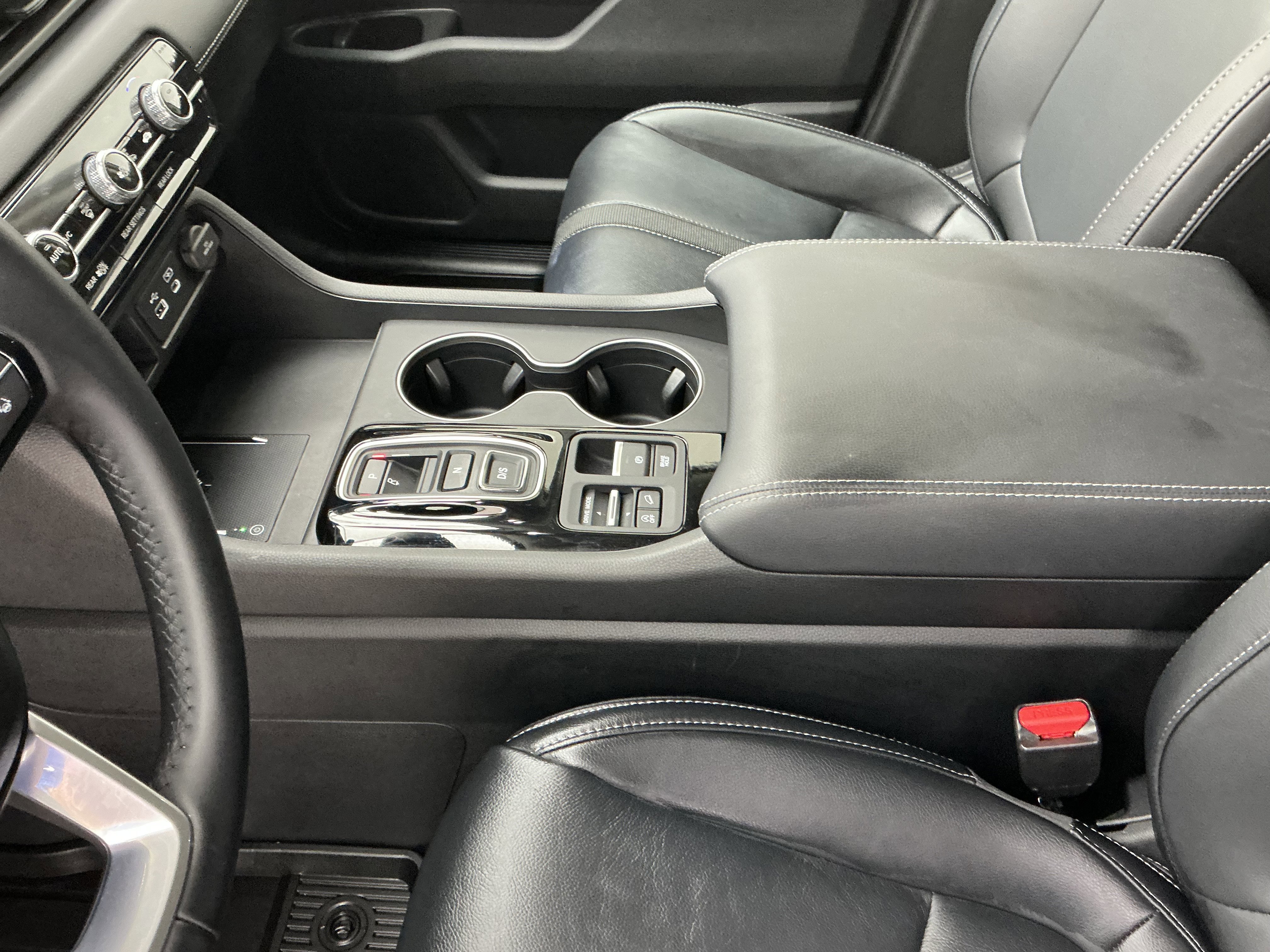 Used 2025 Black Honda EX-L image 14