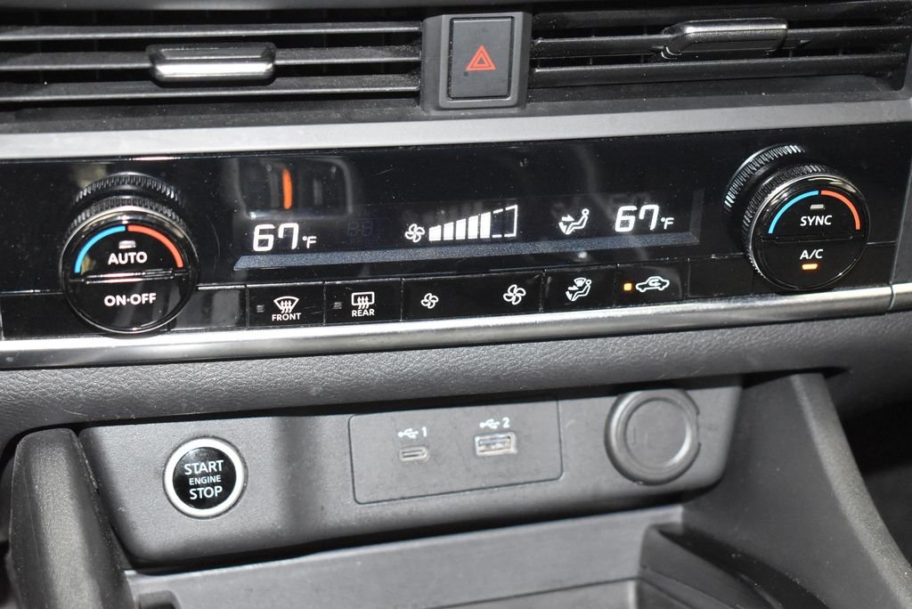 Used 2023 Silver Nissan SV image 18