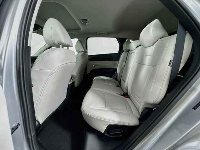 New 2026 Silver Hyundai SEL Premium FWD image 41