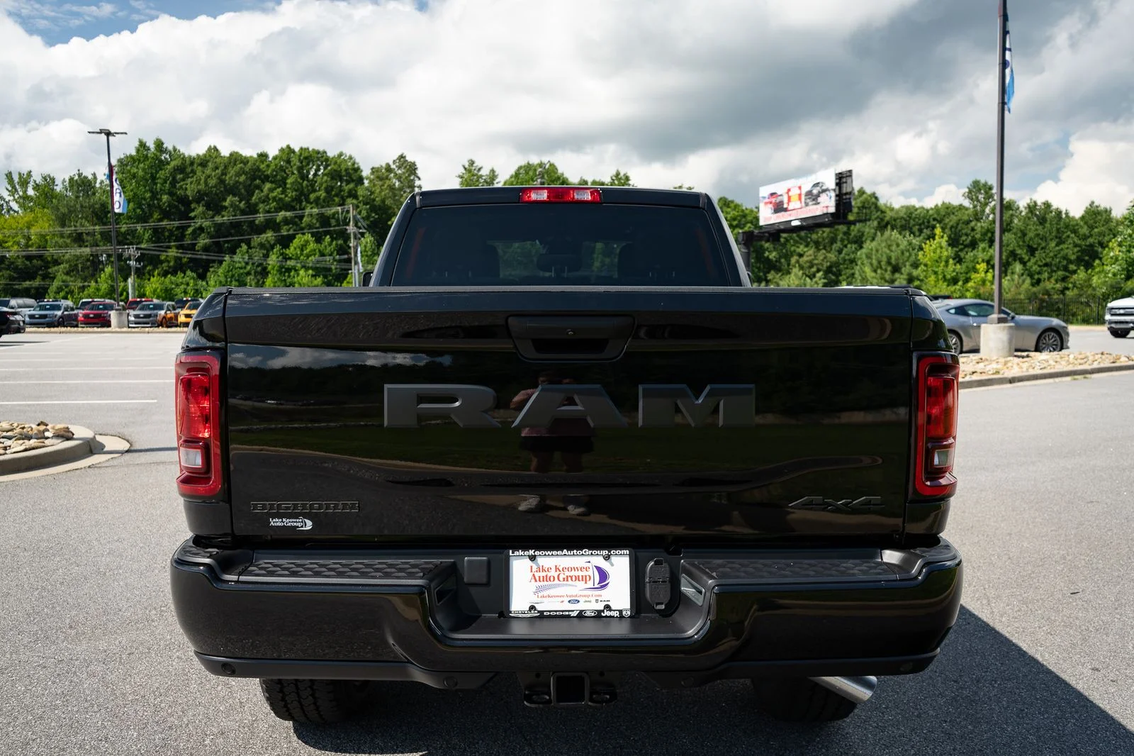 New 2026 Diamond Black Crystal Pearl-Coat Exterior Paint RAM Big Horn image 8