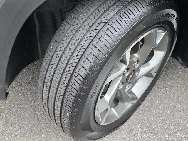 Used 2025 Gray Chevrolet LT image 20