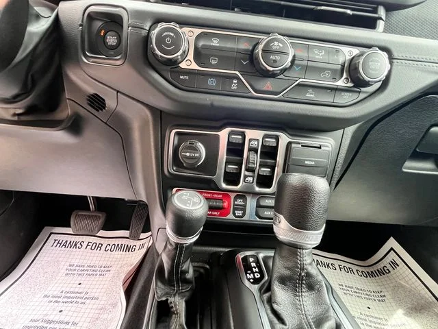 Used 2024 Crystal Metallic Jeep Rubicon 4xe image 15