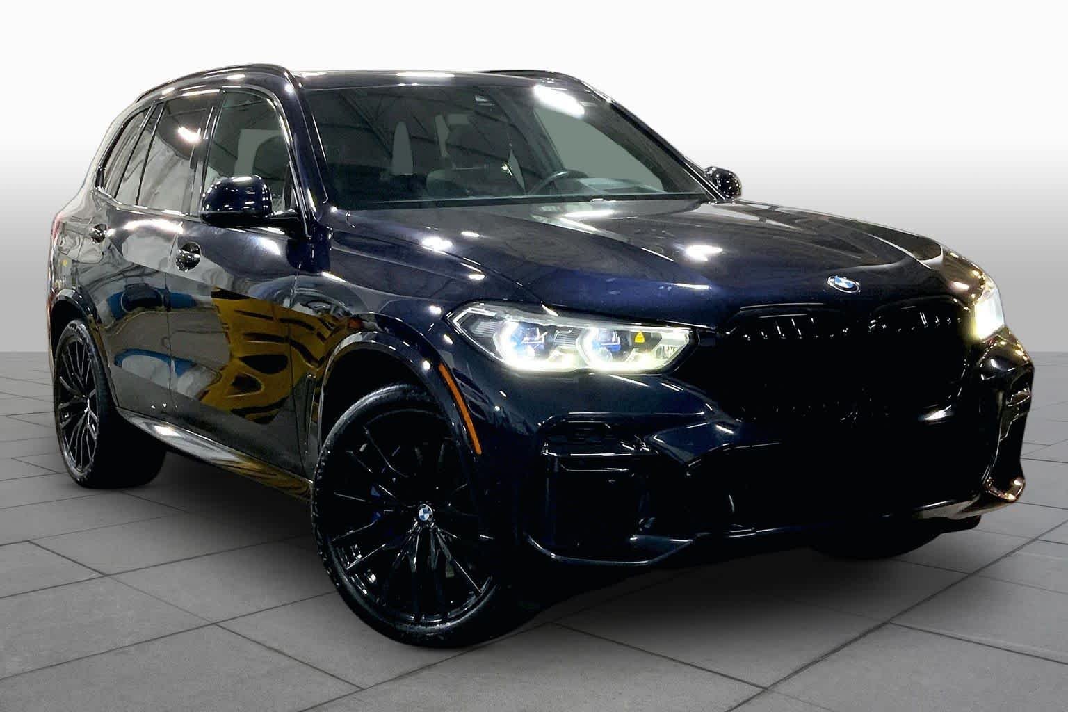 Used 2022 Carbon Black Metallic BMW M50i image 3