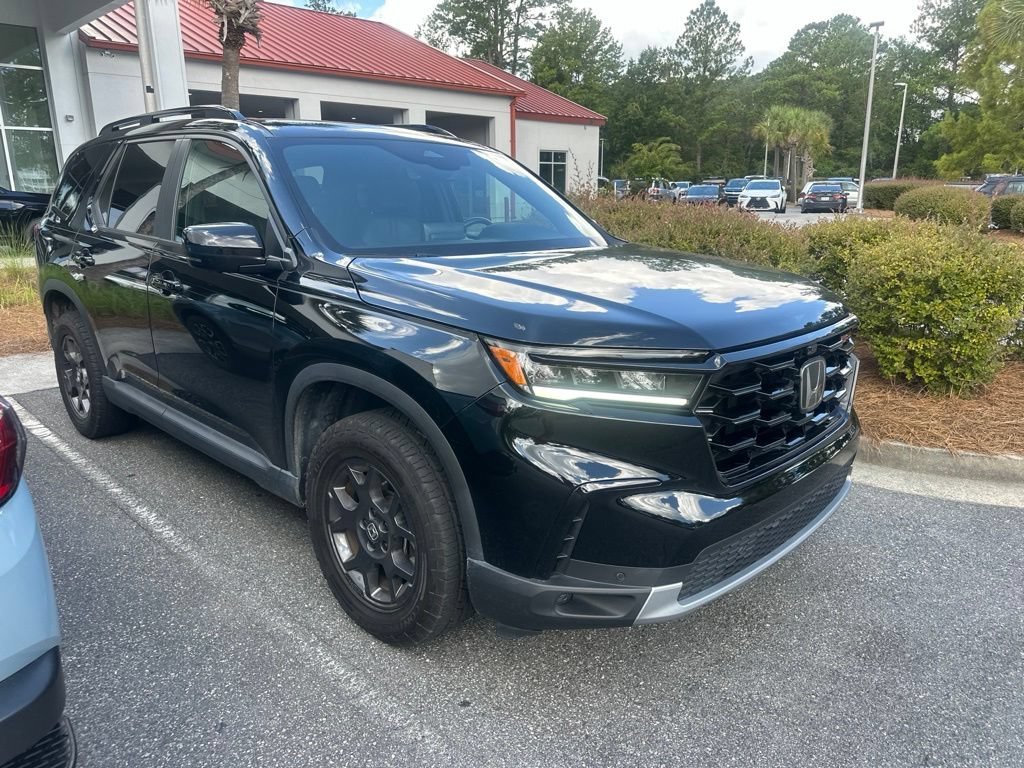 Used 2025  Honda TrailSport image 1