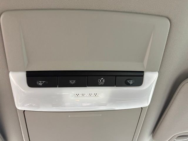 Used 2025 Red Nissan 2.5 SV image 29