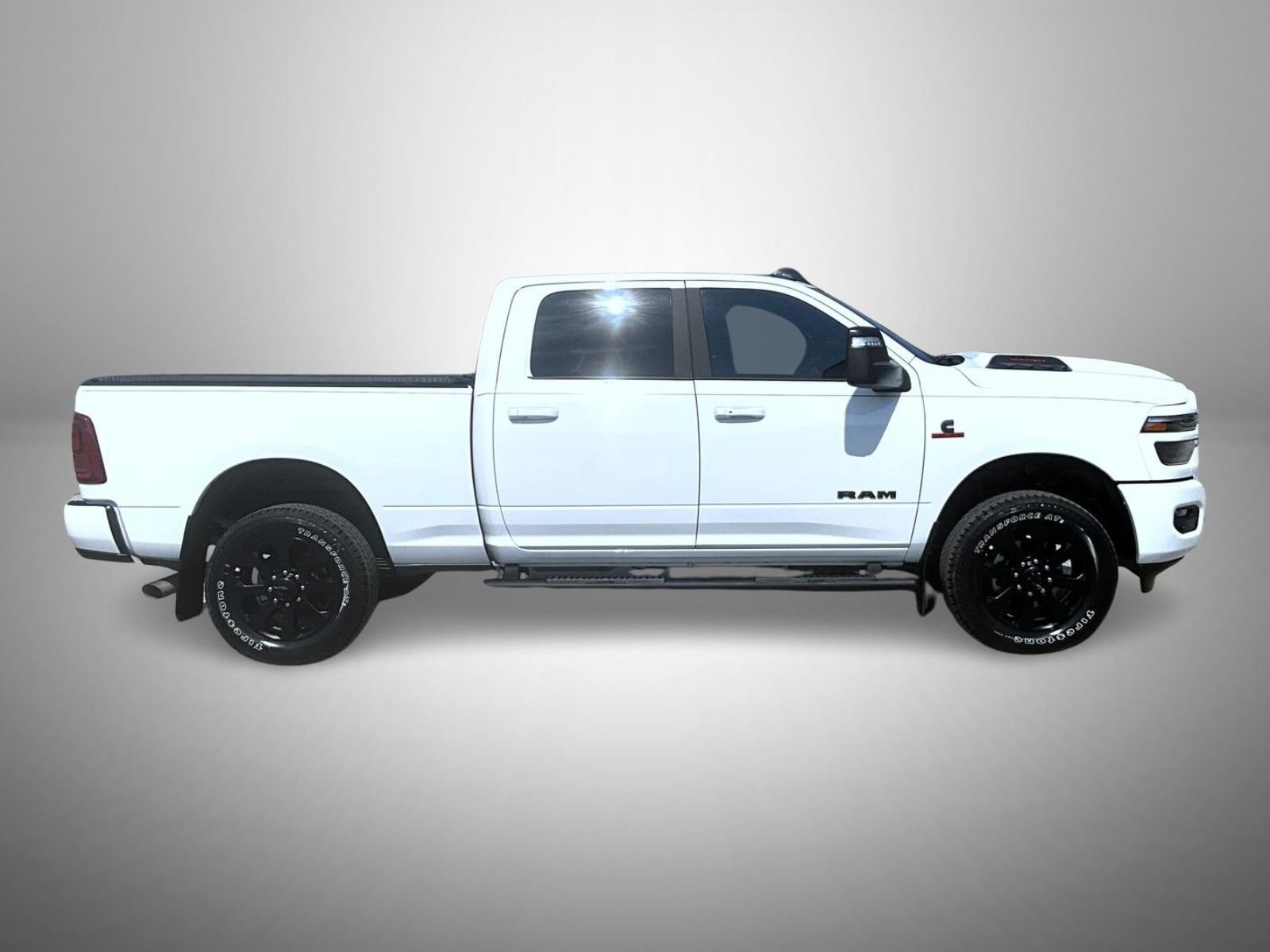Used 2025 White Ram Laramie image 4