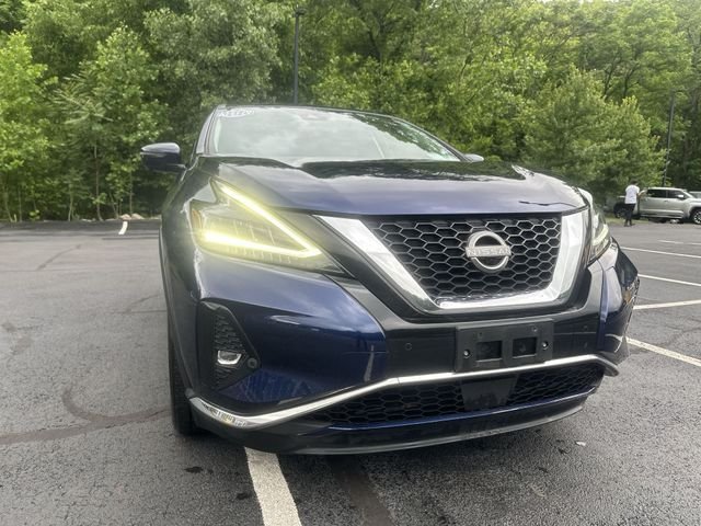 Used 2023 Blue Nissan SL image 12