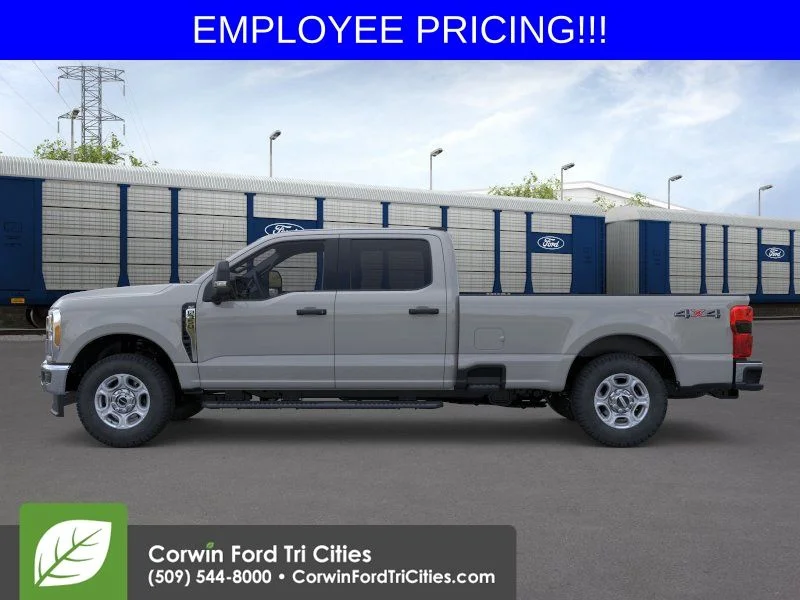 New 2026 Avalanche Ford XLT image 4