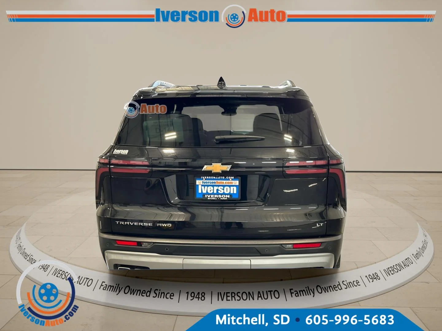 Used 2024 Mosaic Black Metallic Chevrolet AWD LT image 8
