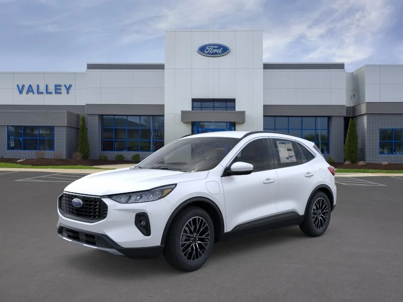 New 2026 Star White Metallic Tri-coat Ford Plug-in Hybrid image 2