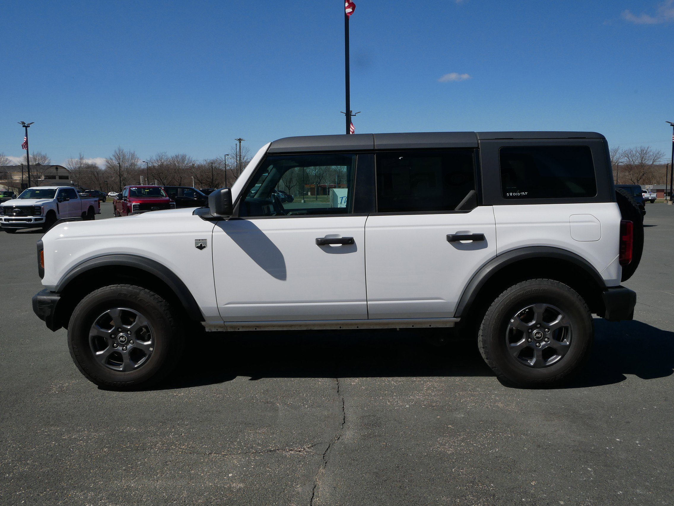 View vehicle photo 5