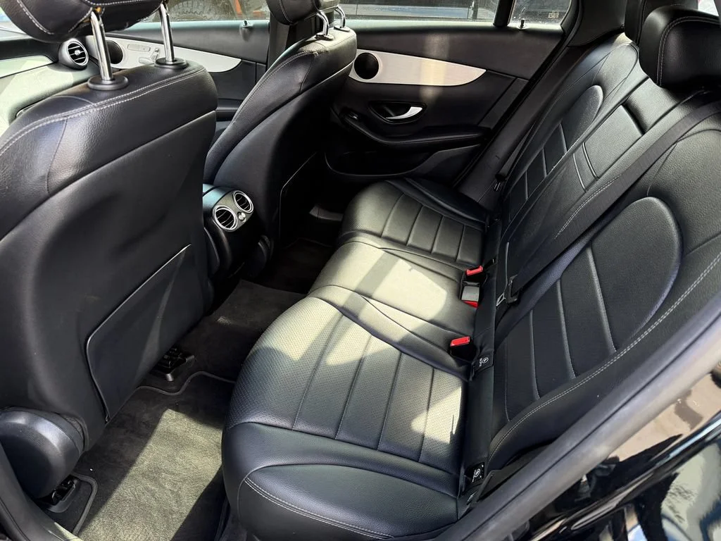 Used 2022 Black Mercedes-Benz GLC 300 image 24