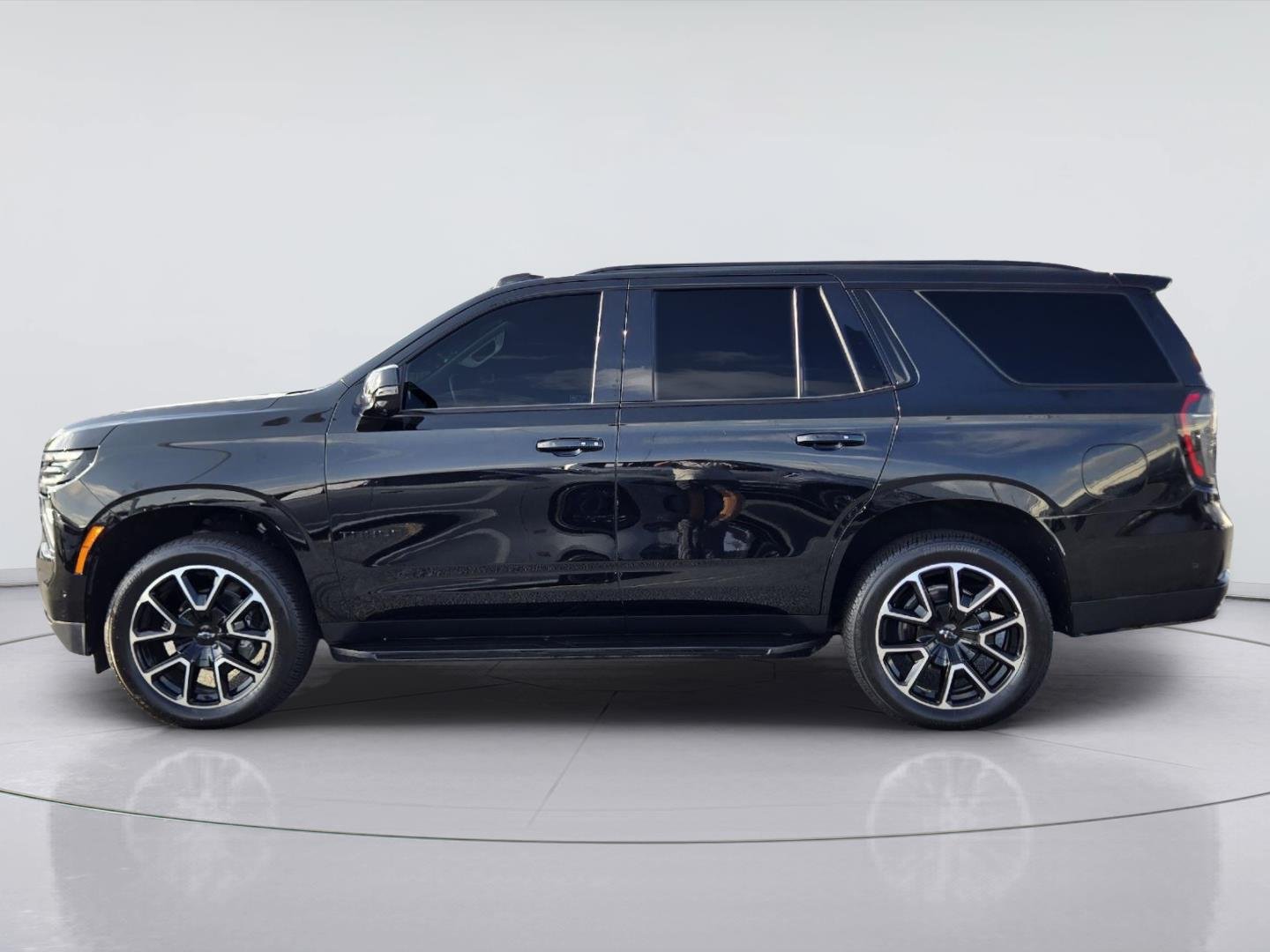 Used 2025 Black Chevrolet RST image 7