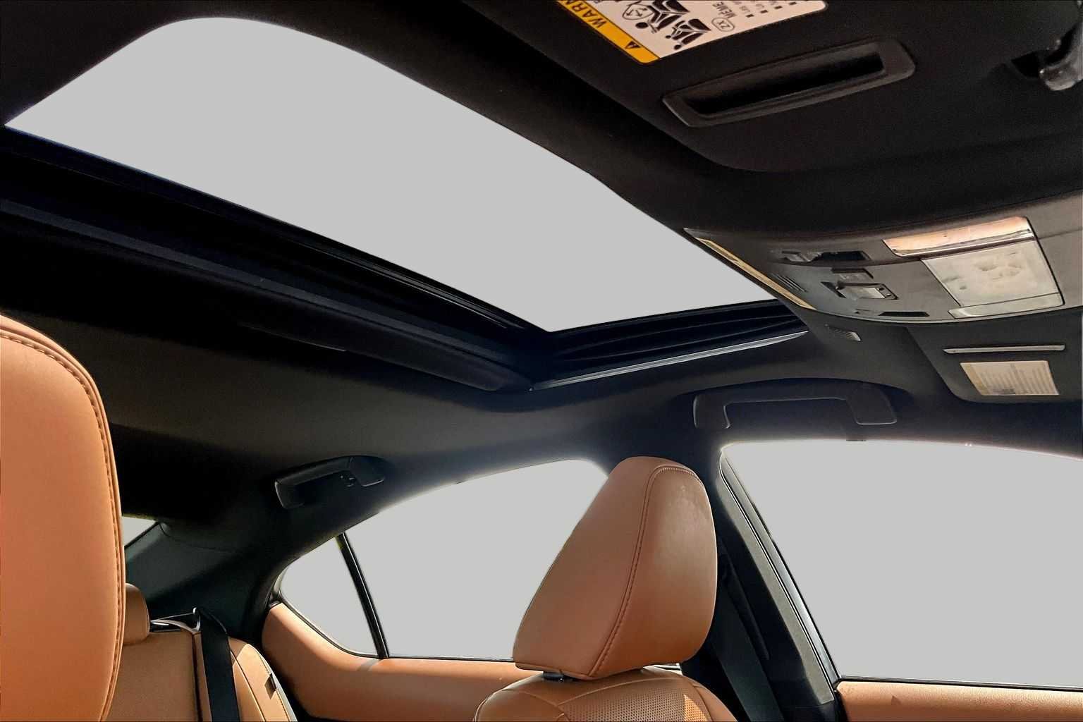 Used 2022 Iridium Lexus  image 14