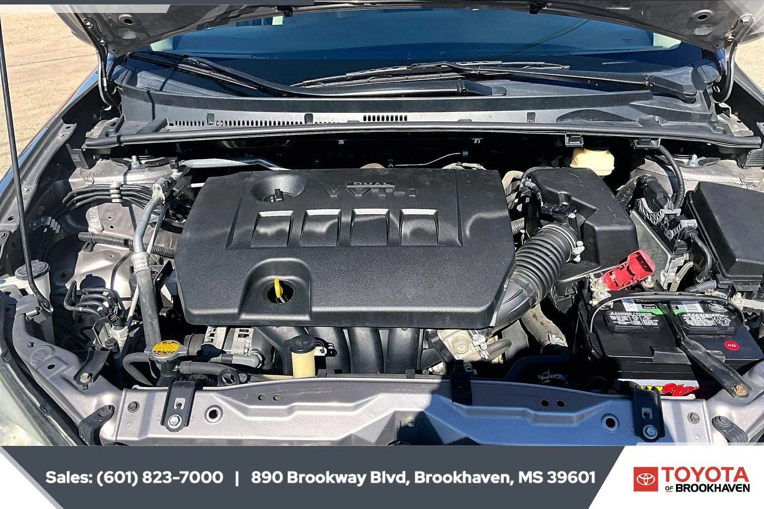 Used 2015 Brown Sugar Metallic Toyota LE image 8