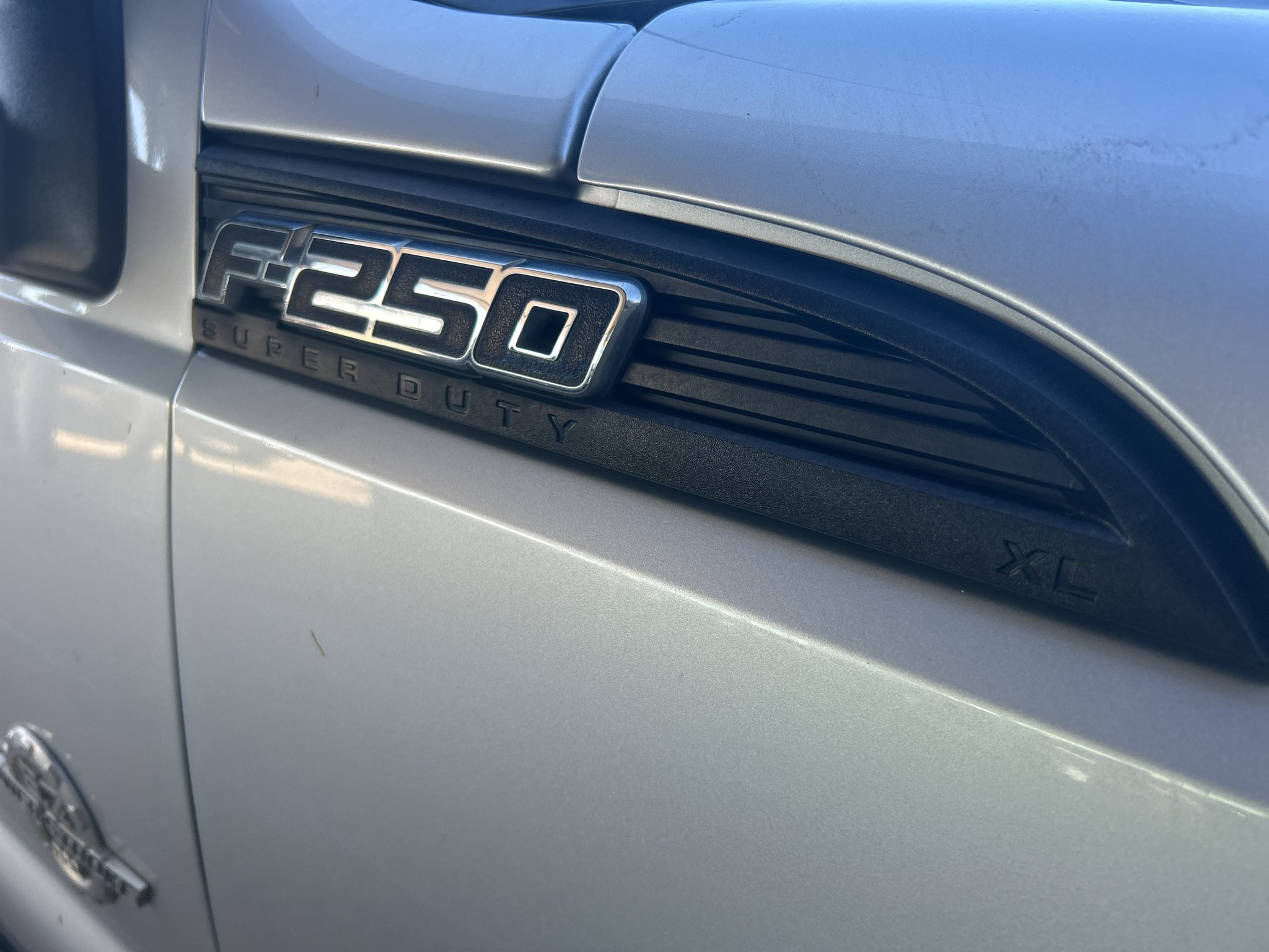 Used 2016 Ingot Silver Metallic Ford XL image 7