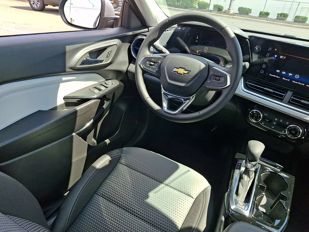 New 2026 Sterling Gray Metallic Chevrolet LT image 10