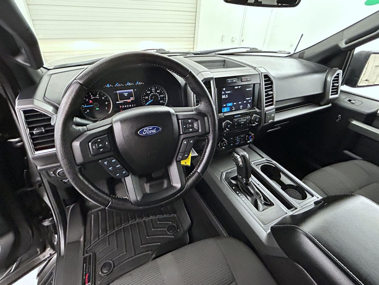 Used 2016 Gray Ford XLT image 13