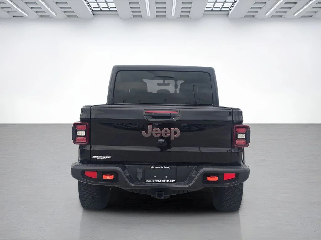 Used 2021 Black Jeep Mojave image 4
