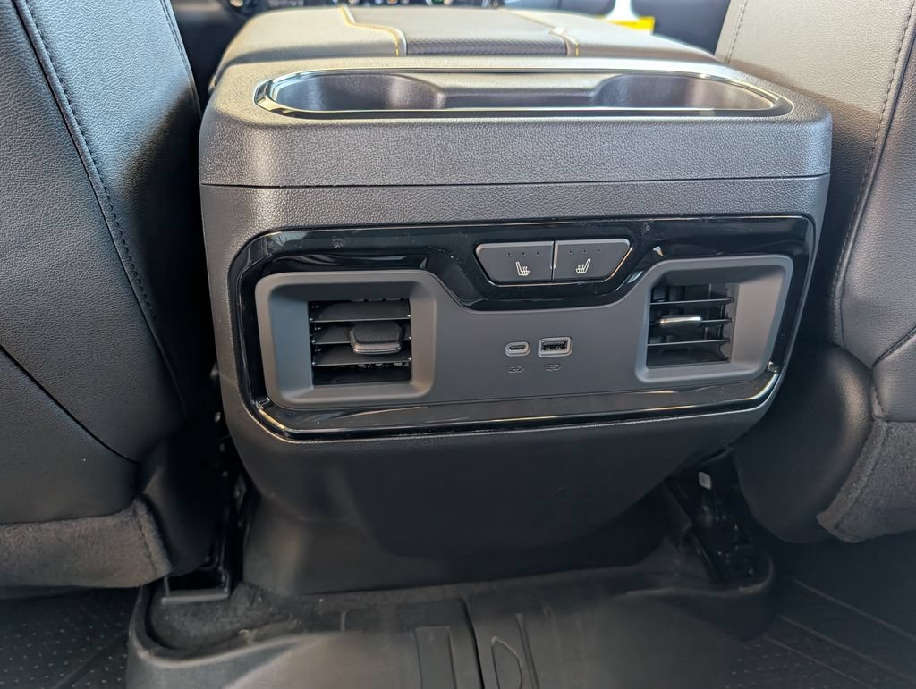2026 Chevrolet Silverado 1500 ZR2 - Photo 6