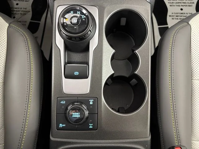New 2026 Shadow Black Ford Badlands image 17