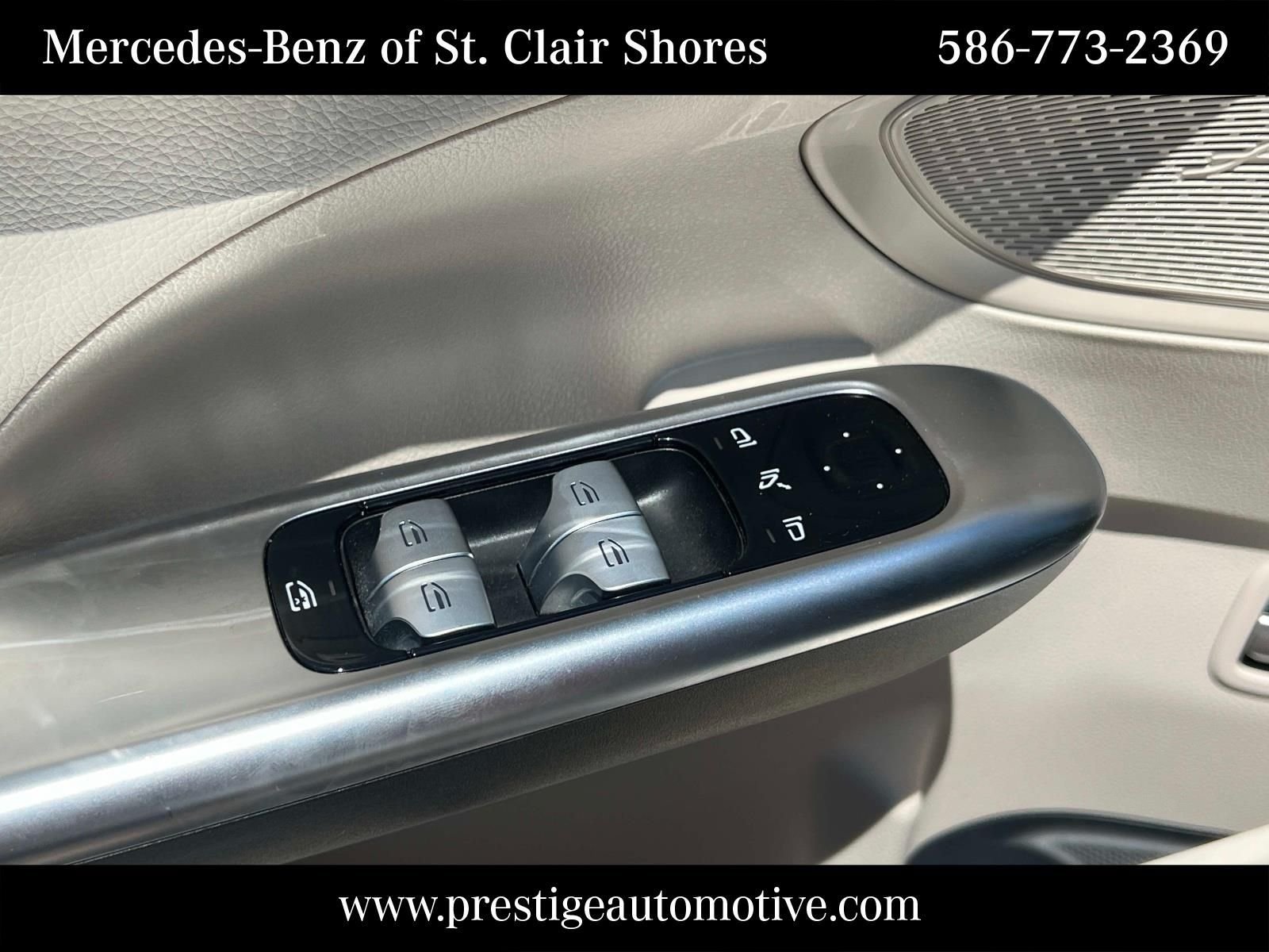 Certified Used 2024 White Mercedes-Benz C 300 image 19