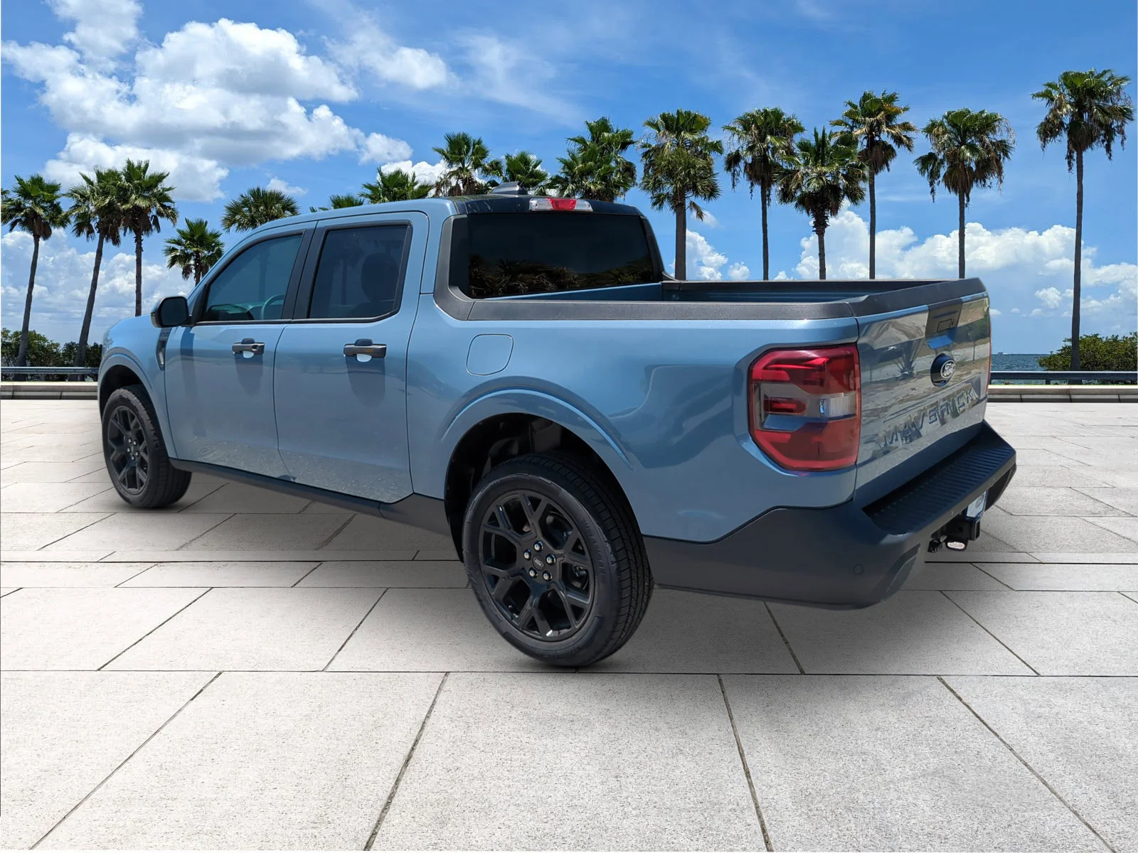 New 2025 Azure Gray Metallic Tri-Coat Ford XLT image 5