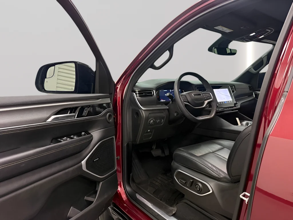 Used 2023 Red Jeep Series II image 13