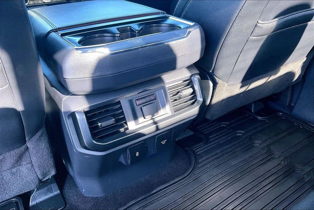 Used 2022 Gray Ford Lariat image 34