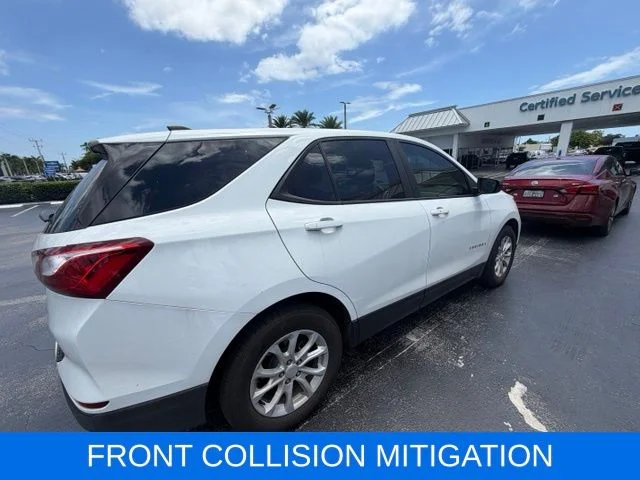 Used 2021 White Chevrolet LS image 3