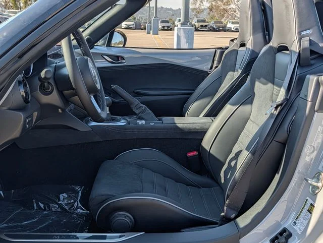 New 2026 Aero Gray Metallic Mazda Club image 10