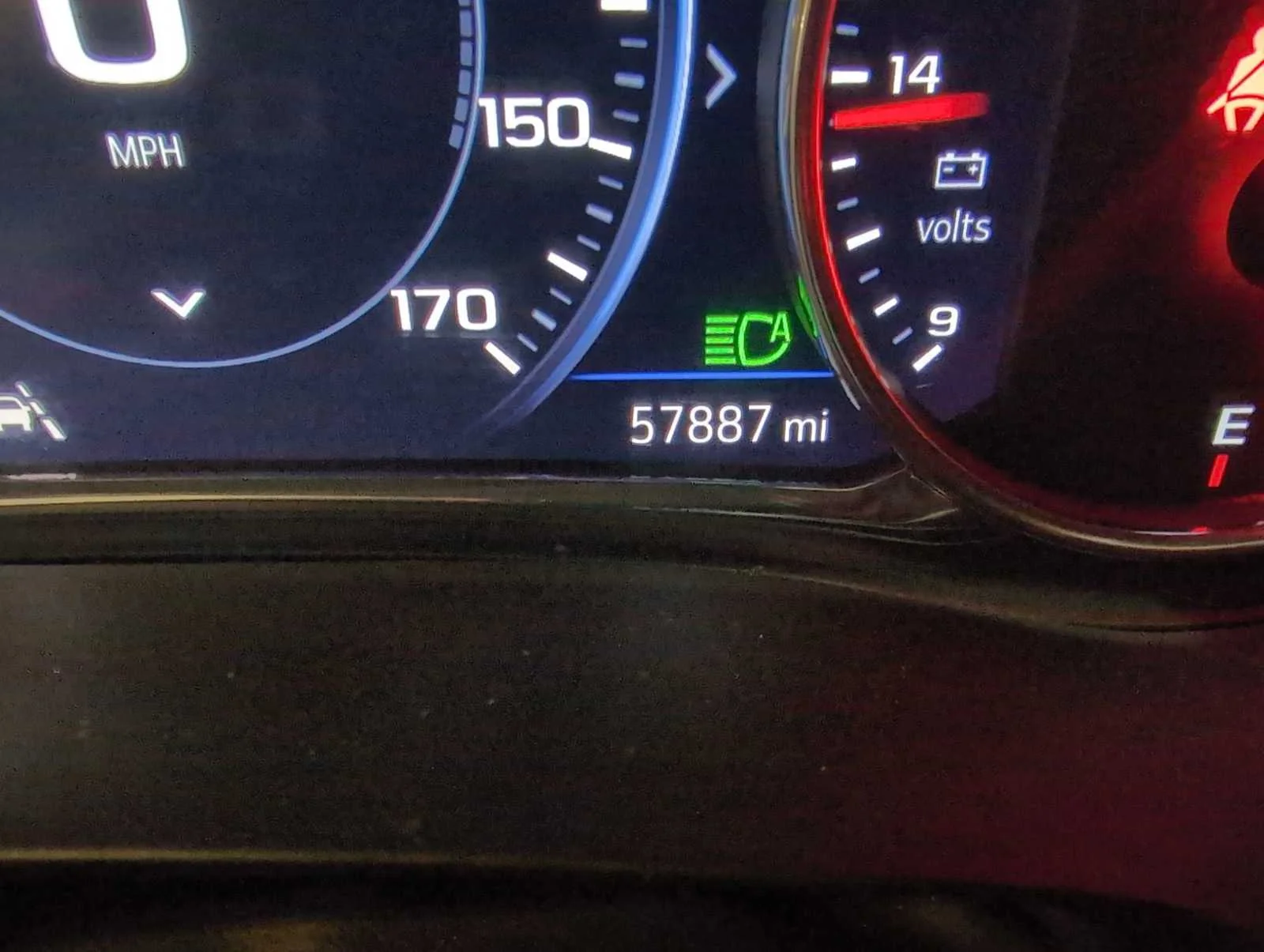 Used 2023 Iridescent Pearl Tricoat Chevrolet High Country image 12