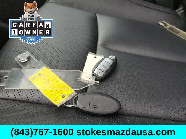 Used 2020 Gray Nissan SL image 29