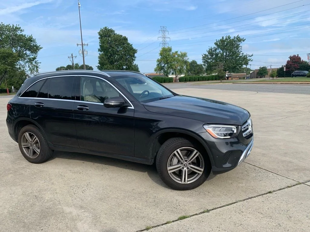 Used 2022 Gray Mercedes-Benz GLC 300 image 7