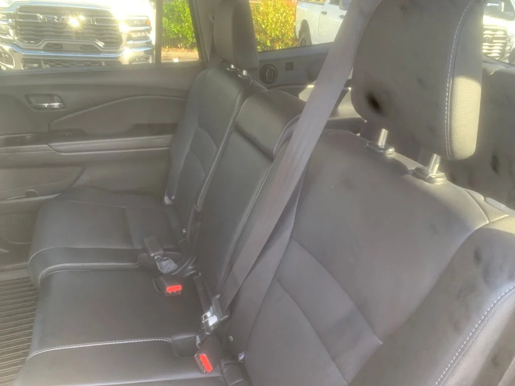 Used 2022 Modern Steel Metallic Honda Touring image 27