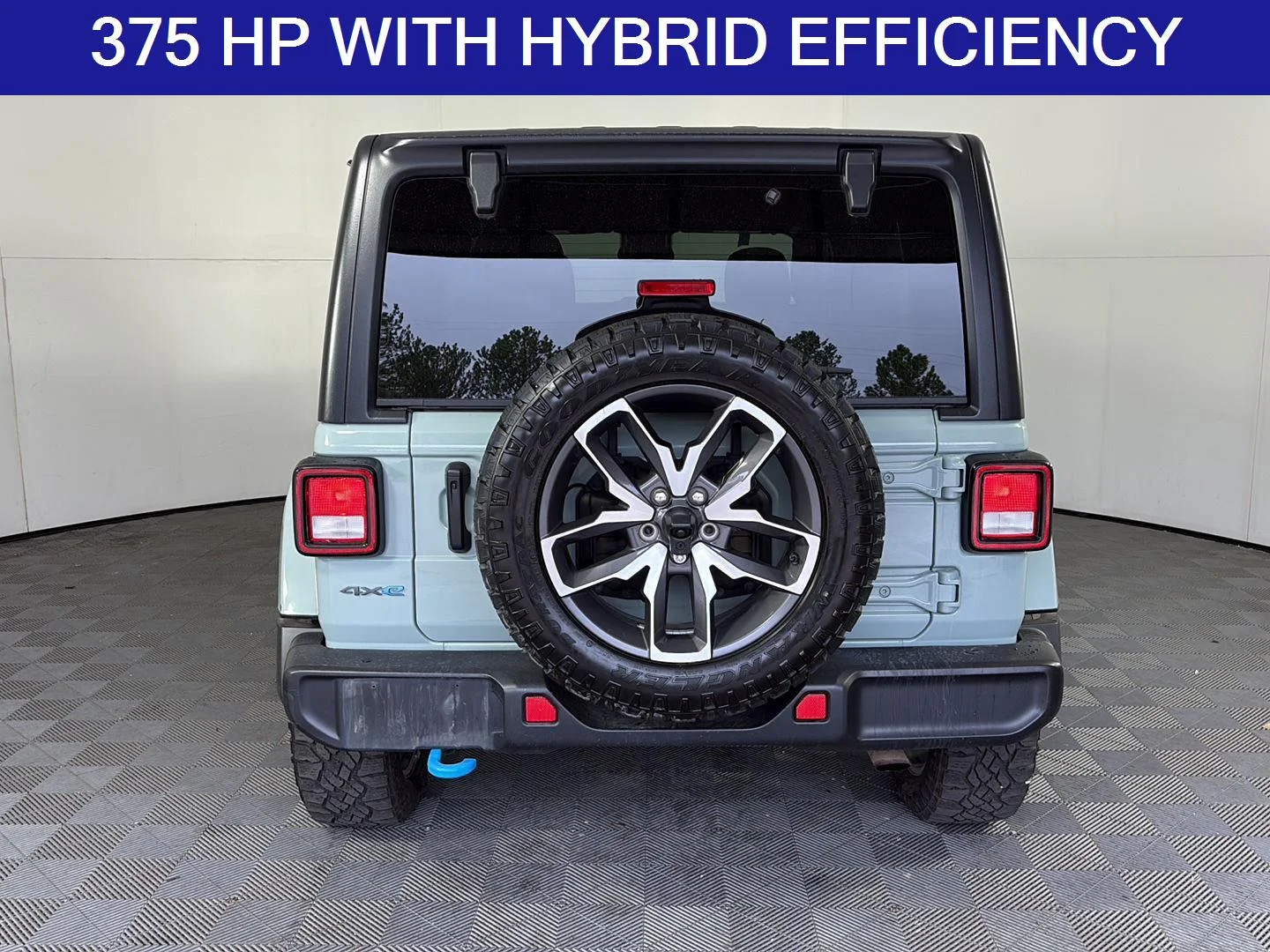 Used 2024 Earl Clearcoat Jeep Sport S image 6