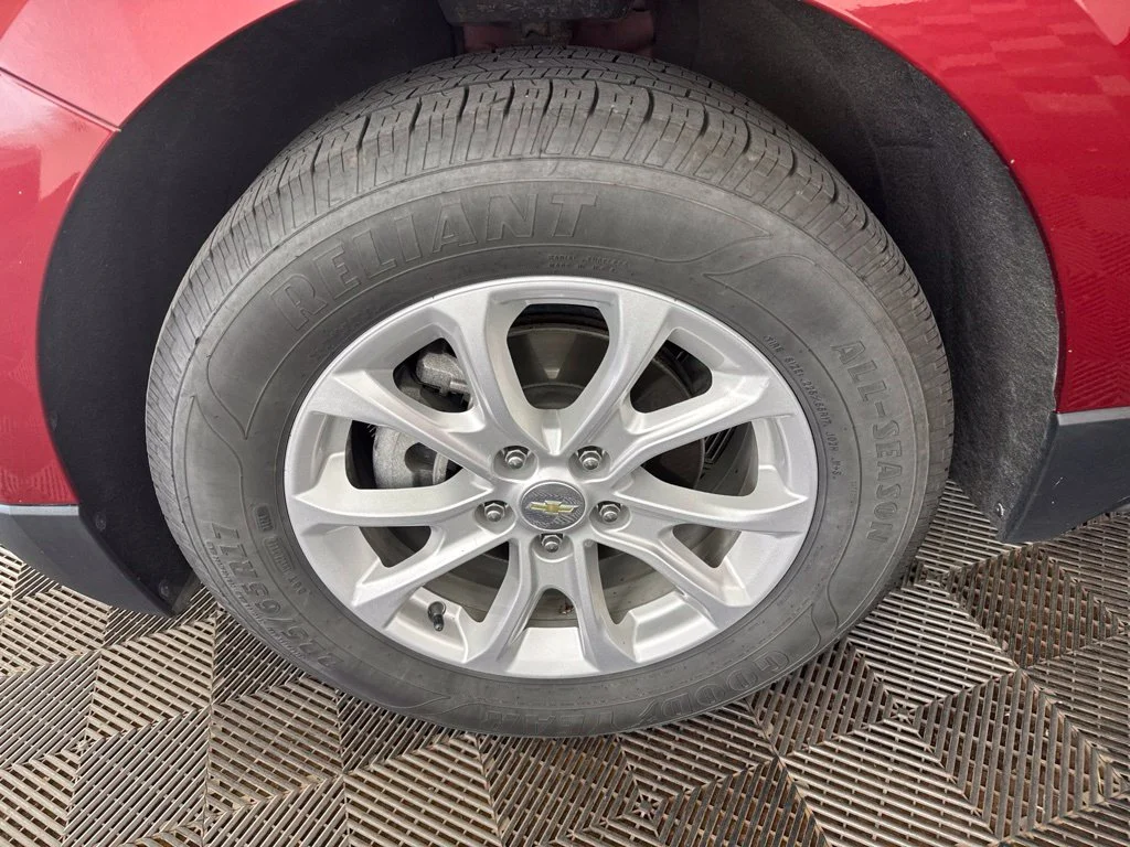 Used 2018 Red Chevrolet LT image 30