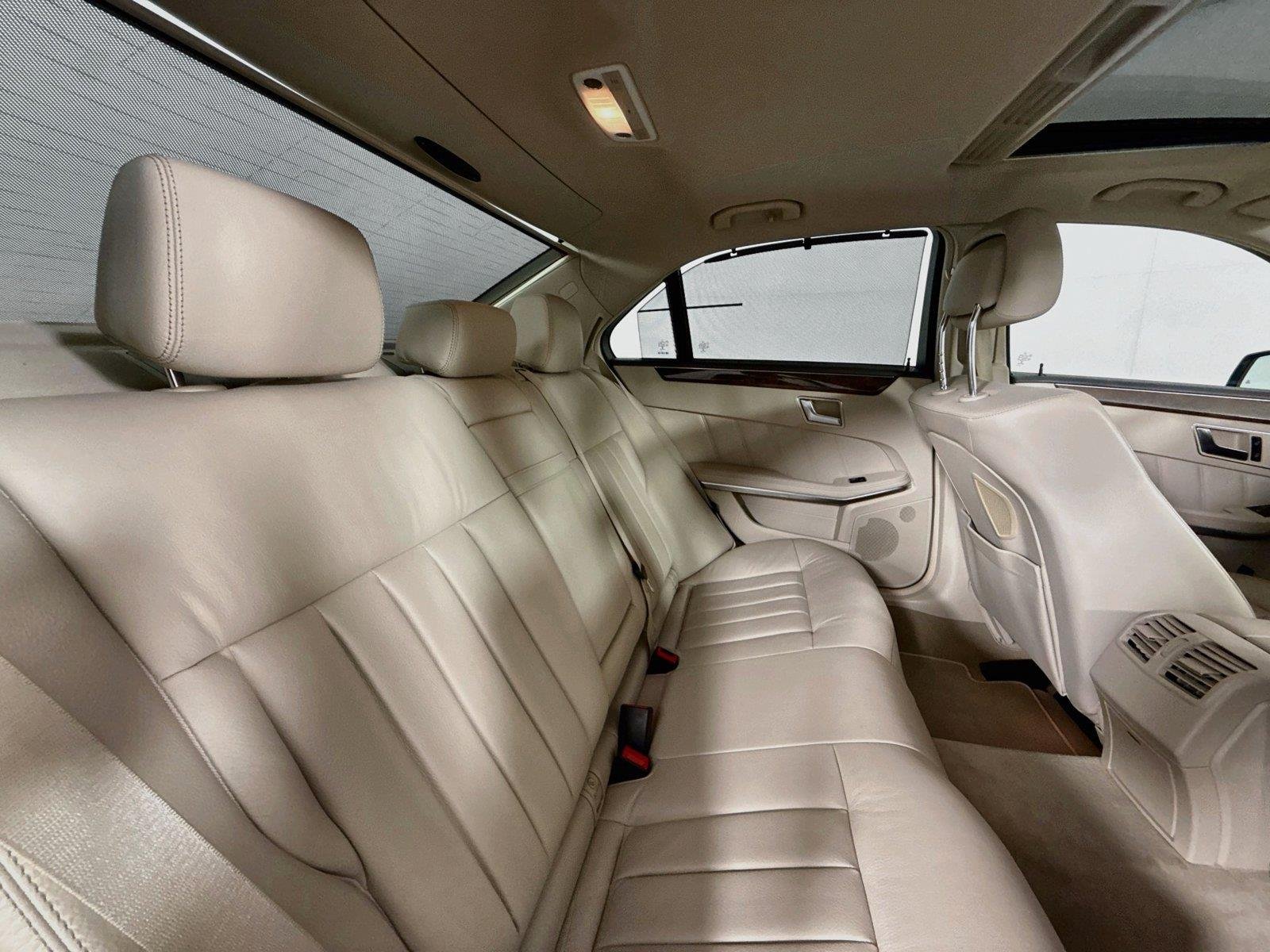 Used 2015 Indigo Blue Metallic Mercedes-Benz E 350 Sport image 42