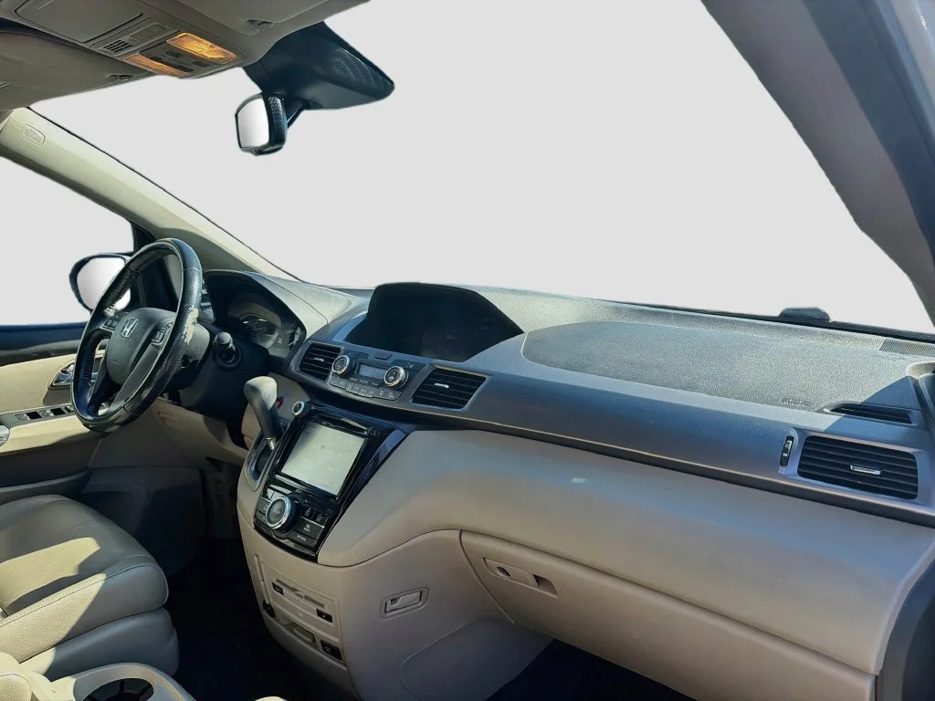Used 2016 White Honda EX-L image 31