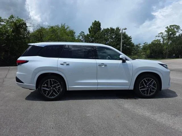 New 2026 Wind Chill Pearl Lexus PREMIUM AWD image 9