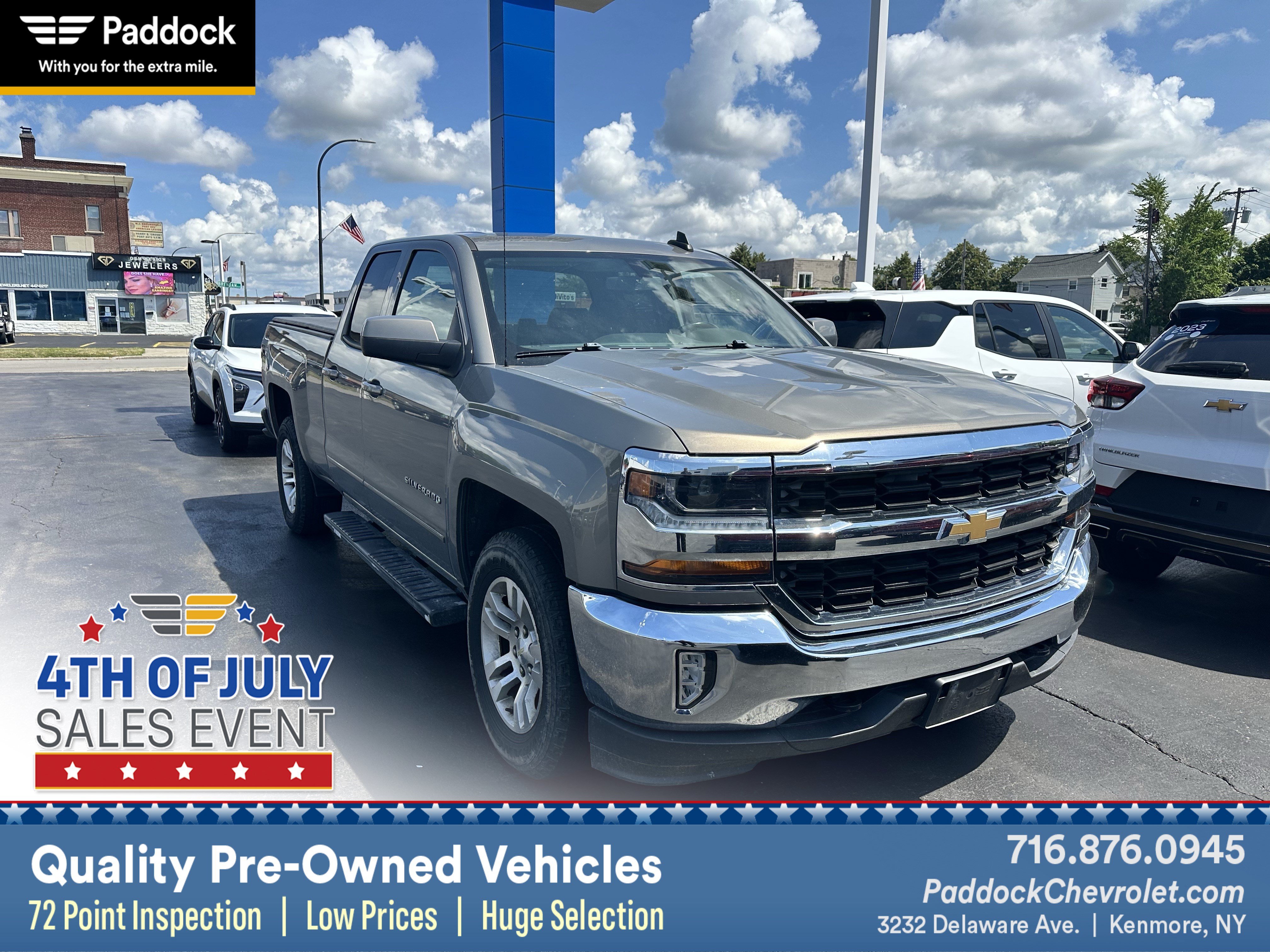 Used 2017 PEPPERDUST METALLIC Chevrolet LT image 1