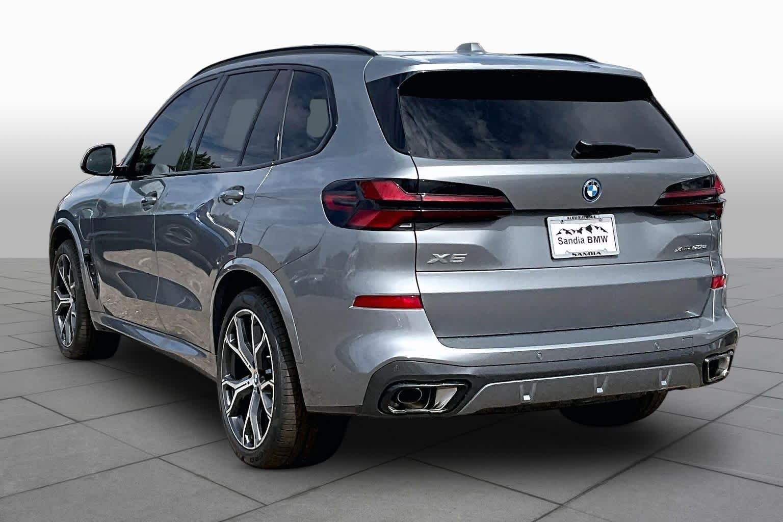 2026 BMW X5 50e - Photo 12