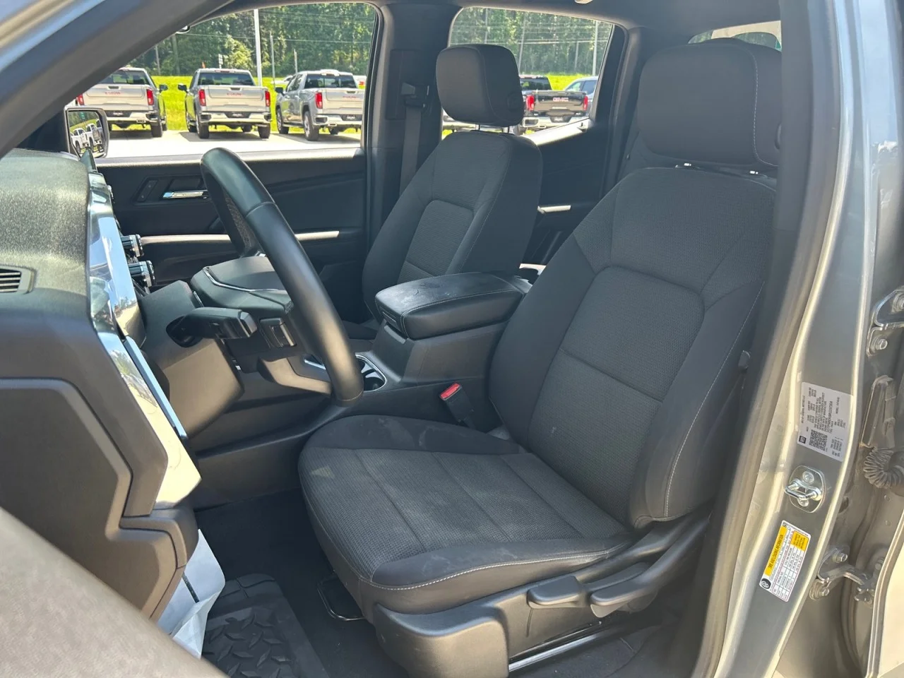Used 2024 Sterling Metallic GMC Elevation image 15