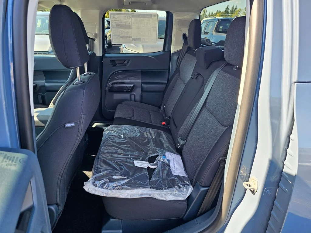 New 2025 Azure Gray Metallic Tri-Coat Ford XLT image 17
