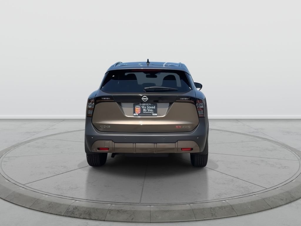 New 2026 Canyon Bronze Metallic Nissan SR image 4