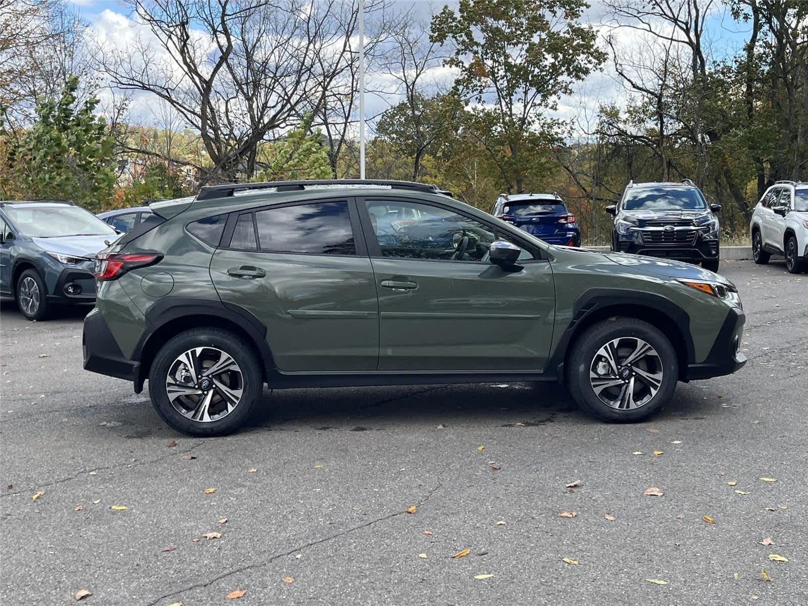 Used 2026 Alpine Green Subaru Premium image 6